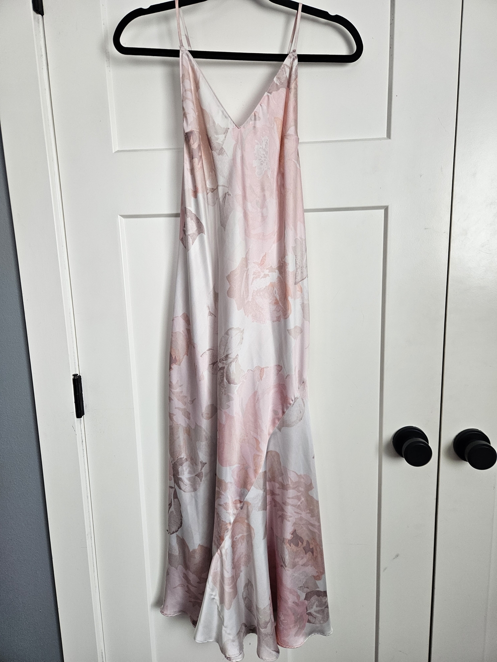Victoria's Secret Floral Satin Slip Dress Nightgown medium - Picture 2 of 13